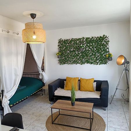 Couturier Lovely Appartement Proche Centre Ville Reims Exterior foto