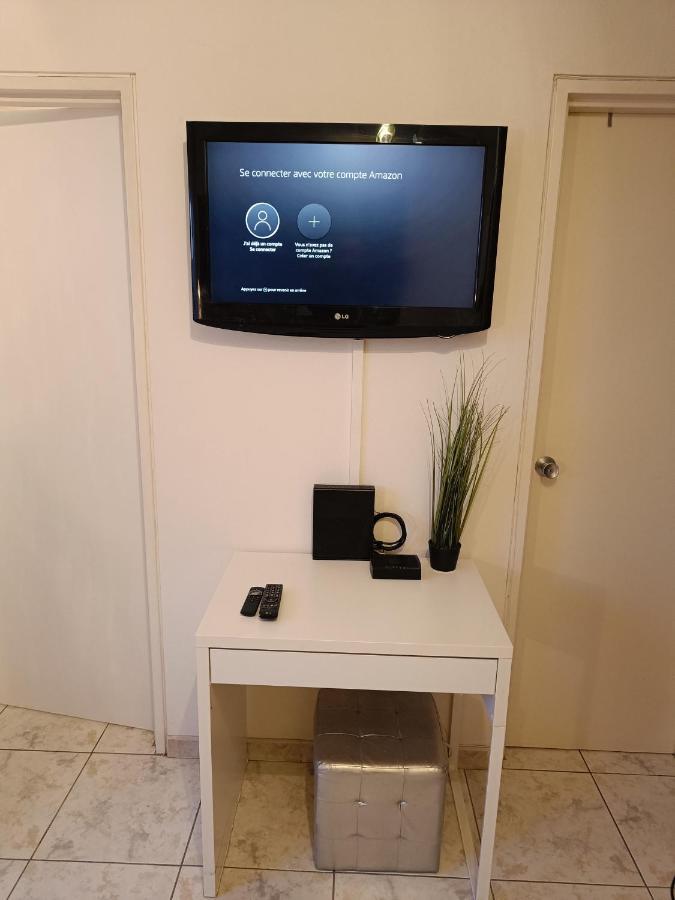 Couturier Lovely Appartement Proche Centre Ville Reims Exterior foto