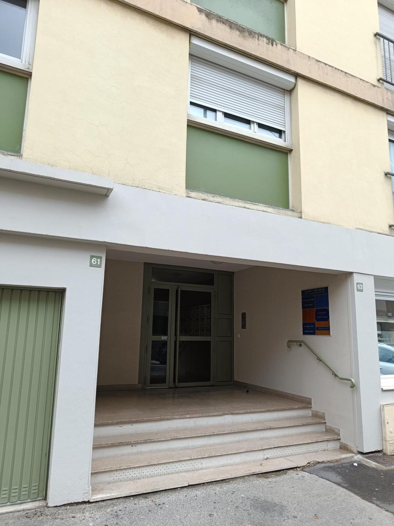 Couturier Lovely Appartement Proche Centre Ville Reims Exterior foto